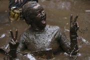 'Muddy Trials' 10k Race, Fenwick, Scotland - 22 Mar 2015