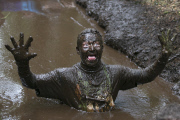 'Muddy Trials' 10k Race, Fenwick, Scotland - 22 Mar 2015