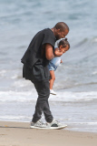 *PREMIUM EXCLUSIVE* Kanye West, Kim Kardashian and baby North have a family day in Malibu**WEB EMBARGO UNTIL 10AM PST ON 03/24/15**