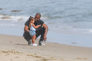 *PREMIUM EXCLUSIVE* Kanye West, Kim Kardashian and baby North have a family day in Malibu**WEB EMBARGO UNTIL 10AM PST ON 03/24/15**