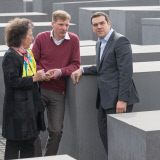 Alexis Tsipras besucht das Holocaust-Mahnmal in Berlin