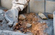 Bomb Disposal Experts Destroy WW2 Bomb Found in Bermondsey, London - 24 Mar 2015