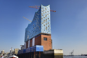 Die Elbphilharmonie in der HafenCity in Hamburg