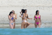 **SEMI-EXCLUSIVE** Selena Gomez shows off her figure in a pink bikini in Mexico