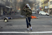 Looting of foreign nationals businesses in xenophobic attacks, Durban, South Africa - 14 Apr 2015
