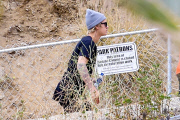 Justin Bieber heads to the hills for a hike with his buds