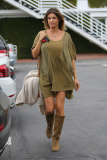 Elisabetta Canalis ends a shopping run at Fred Segal