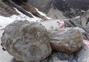 CHINA-TIBET-NYALAM-NEPAL EARTHQUAKE (CN) 