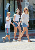 Reese Witherspoon brings her two eldest kids to the Country Mart for lunch - Part 2