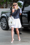 Reese Witherspoon and Ava are a cute mother-daughter duo