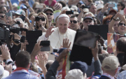 Pope Francis Holds His Weekly Audience