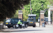 Queen Elizabeth II leaves Kensington Palace, London, Britain - 05 May 2015