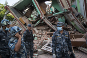 Another massive quake rattles Nepal