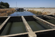 California's farmers brainstorm to fight drought