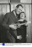 Art Fowler American Actor And Musician Who Played The Ukulele And His Fiancee Emma Haig (emma Hair?) (he Died 1953).