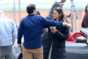 *EXCLUSIVE* Liev Schreiber and Katie Holmes make a business transaction in "Ray Donovan"