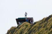 *EXCLUSIVE* Anna Kendrick, Aubrey Plaza and Zac Efron take a Memorial Weekend hike