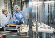 Merkel bei Sanofi