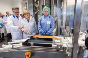Merkel bei Sanofi
