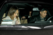 Jessica Alba and Cash Warren out for dinner at Wolfgang's Steakhouse 
