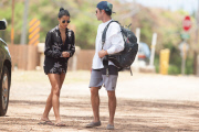 Zac Efron and girlfriend Sami Miro head to the beach in Hawaii