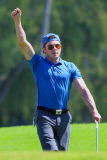 *EXCLUSIVE* Zac Efron shows off his impressive golf skills in Hawaii 
