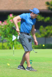 *EXCLUSIVE* Zac Efron shows off his impressive golf skills in Hawaii 
