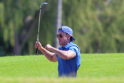*EXCLUSIVE* Zac Efron shows off his impressive golf skills in Hawaii 