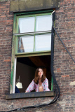 Alison Brie gets animated outside a Window for "How to Be Single" - Part 2