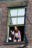 Alison Brie gets animated outside a Window for "How to Be Single" - Part 2