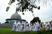 India : Widows tour to Golghar