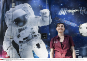 SPACE GIRLS SPACE WOMEN - SPACE THROUGH THE EYES OF WOMEN