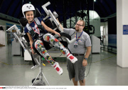 SPACE GIRLS SPACE WOMEN - SPACE THROUGH THE EYES OF WOMEN