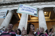 Pro Europe demonstration at Syntagma Square, Athens, Greece - 18 Jun 2015