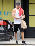 Ryan Phillippe Has A Healthy Morning 