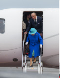 Queen Elisabeth II and prince Philip arrive in Berlin