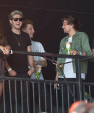 FAMEFLYNET - Niall Horan And Louis Tomlinson Seen At Glastonbury 2015