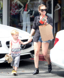 Hilary Duff Visits The Beverly Glen Market With Her Son 