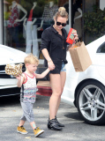 Hilary Duff Visits The Beverly Glen Market With Her Son 