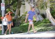 PREMIUM EXCLUSIVE Gerard Butler treats girlfriend Morgan Brown and her daughter to lunch