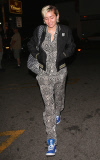 *PREMIUM EXCLUSIVE* **NO WEB, WEB EMBARGO UNTIL 1PM PST ON JULY 02, 2015**  Miley Cyrus and girlfriend Stella Maxwell have a sushi dinner date *MUST CALL FOR PRICING*