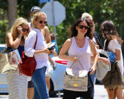 *EXCLUSIVE* Pretty girl Rachel Bilson is a casual beauty on Fourth of July weekend