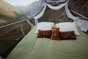 Skylodge glass hotel lets adventurous travellers stay in Glass Pod on a 400ft Cliff, Peru - Jul 2015