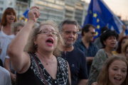 Pro Europa Kundgebung vor dem Parlament in Athen
