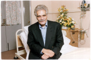 Omar Sharif - Actor - 1993 Omar Sharif Actor Recovering From Heart Operation.... Picture Desk ** Pkt1446- 54897