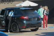Miley Cyrus and Stella Maxwell have a dinner date at Nobu - Part 2