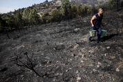 Massive wildfire in Athens' mountain Ymmitos