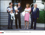 Monaco, Monte Carlo : Princess Caroline leaves clinic with her third child.