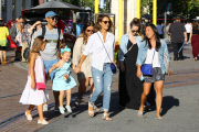 Jessica Alba spends the day with her girls at The Grove