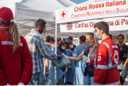 Italy 800 migrants rescued from Libyan sea